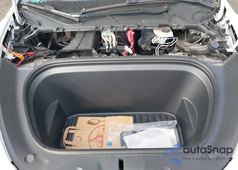 2022 Tesla Model Y Performance Dual Motor All-Wheel Drive from USA, damaged, VIN 7SAYGDEFXNF466744